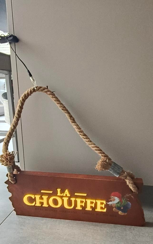 La Chouffe reclame met verlichting, Hobby en Vrije tijd, Ophalen
