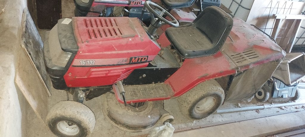 2 tracteurs tondeuses, Tuin en Terras, Ophalen, Gebruikt, Elektrische starter, 90 tot 120 cm