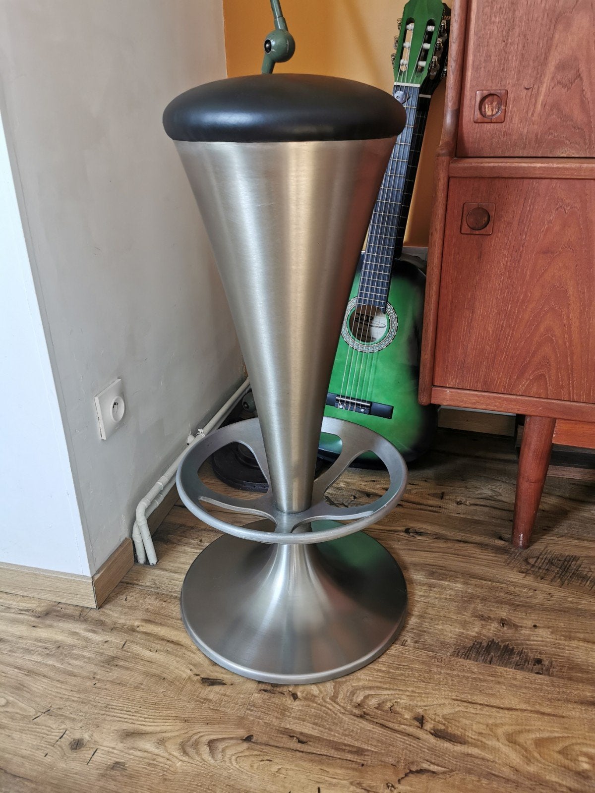 tabouret vintage par Pedrali modèle Dream 4816, Ophalen