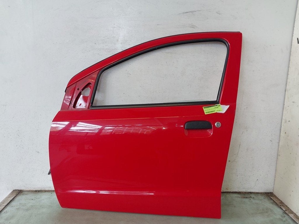 PORTIER LINKS VOOR Suzuki Alto (01-2009/-) (|68002M68K10|), Suzuki-Allee 7
64625  Bensheim, DE, Gebruikt, Suzuki Deutschland GmbH