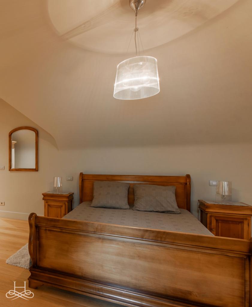 Kerselaren bed en commode + spiegel, Ophalen, Bruin, Klassiek, Tweepersoons