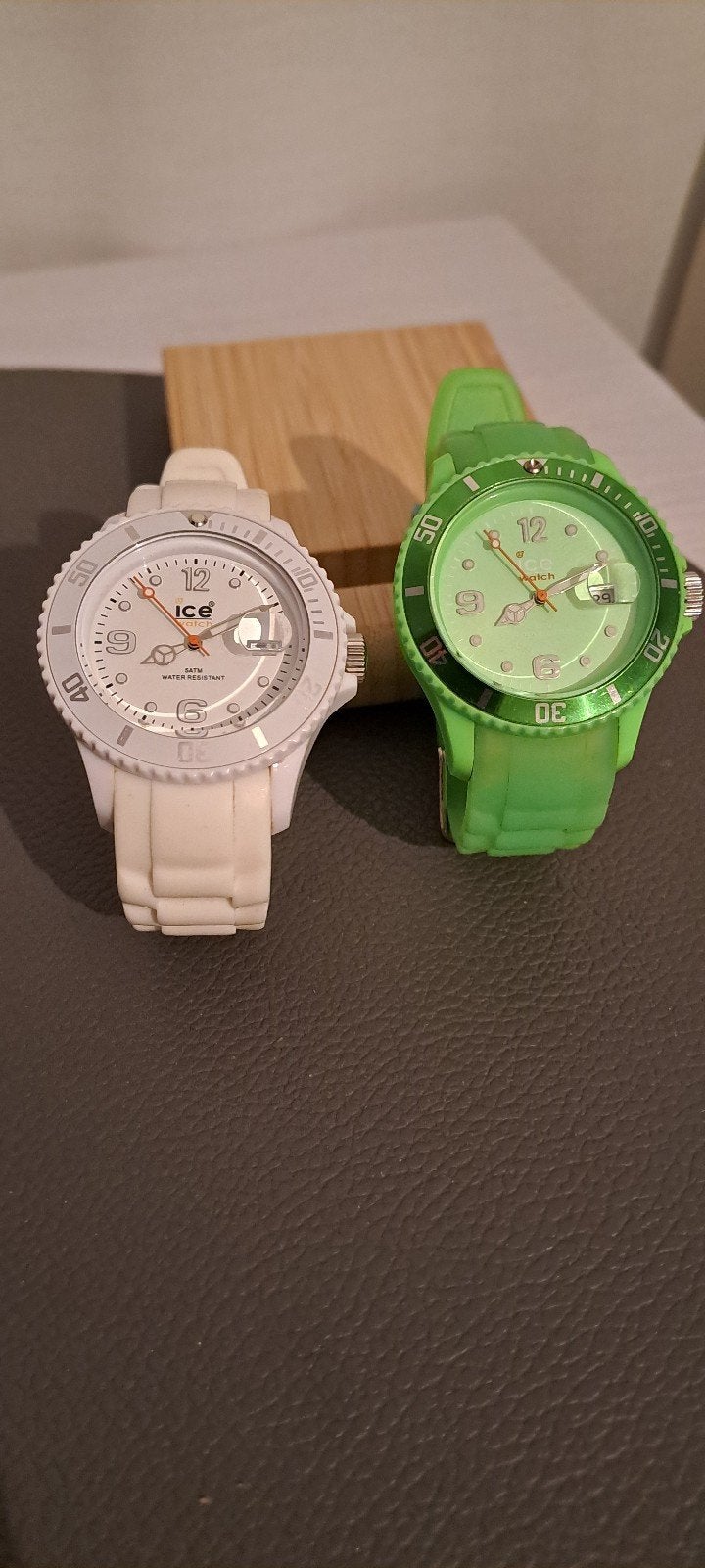 Montre Ice Watch 2 modèles a saisir ️️️️️️️↙️, Enlèvement, Comme neuf, Blanc, Garçon ou Fille