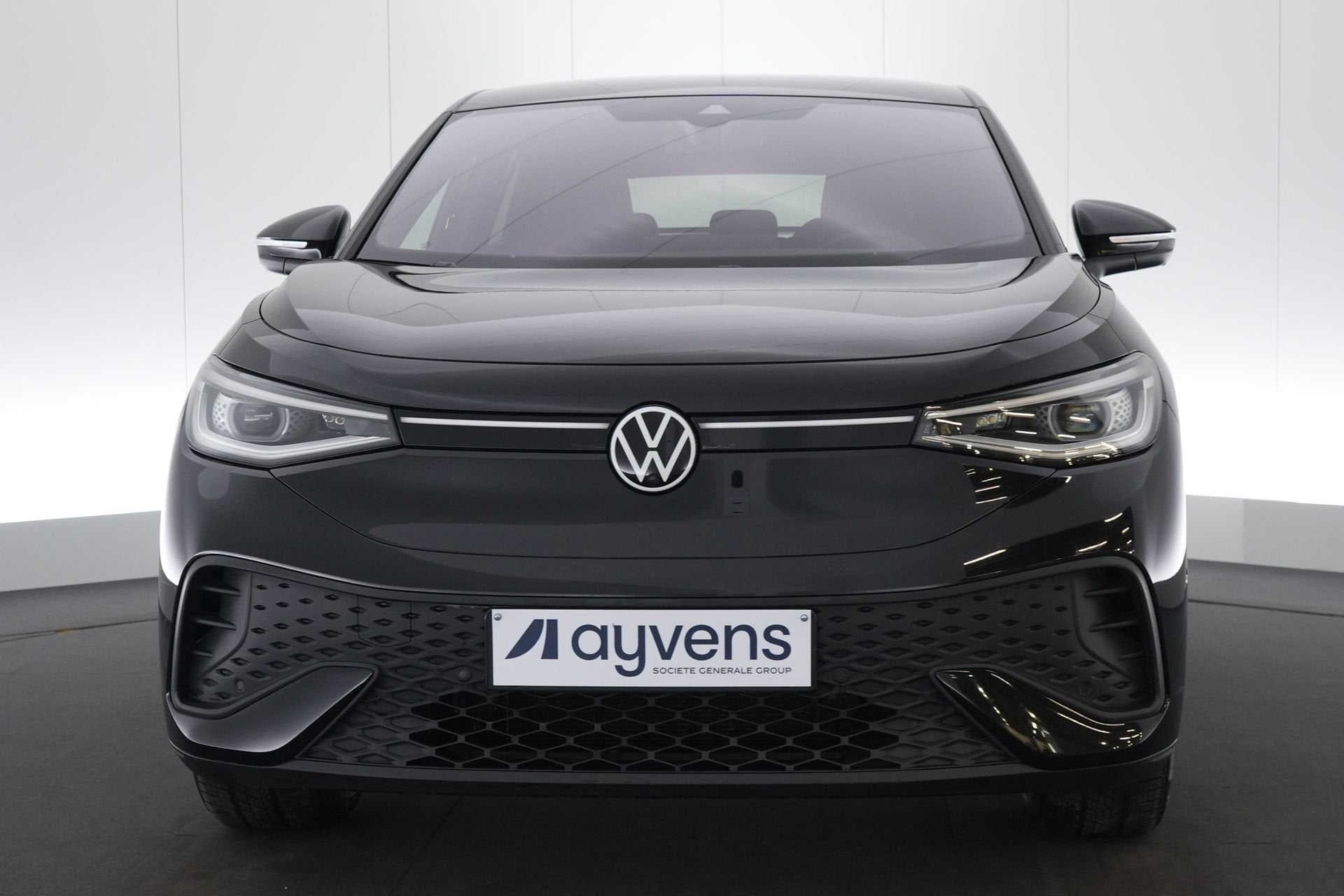 (2EDY791) VOLKSWAGEN ID.5, Auto's, Volkswagen, Zwart, 5 zetels, 5 deurs, Parkeersensor