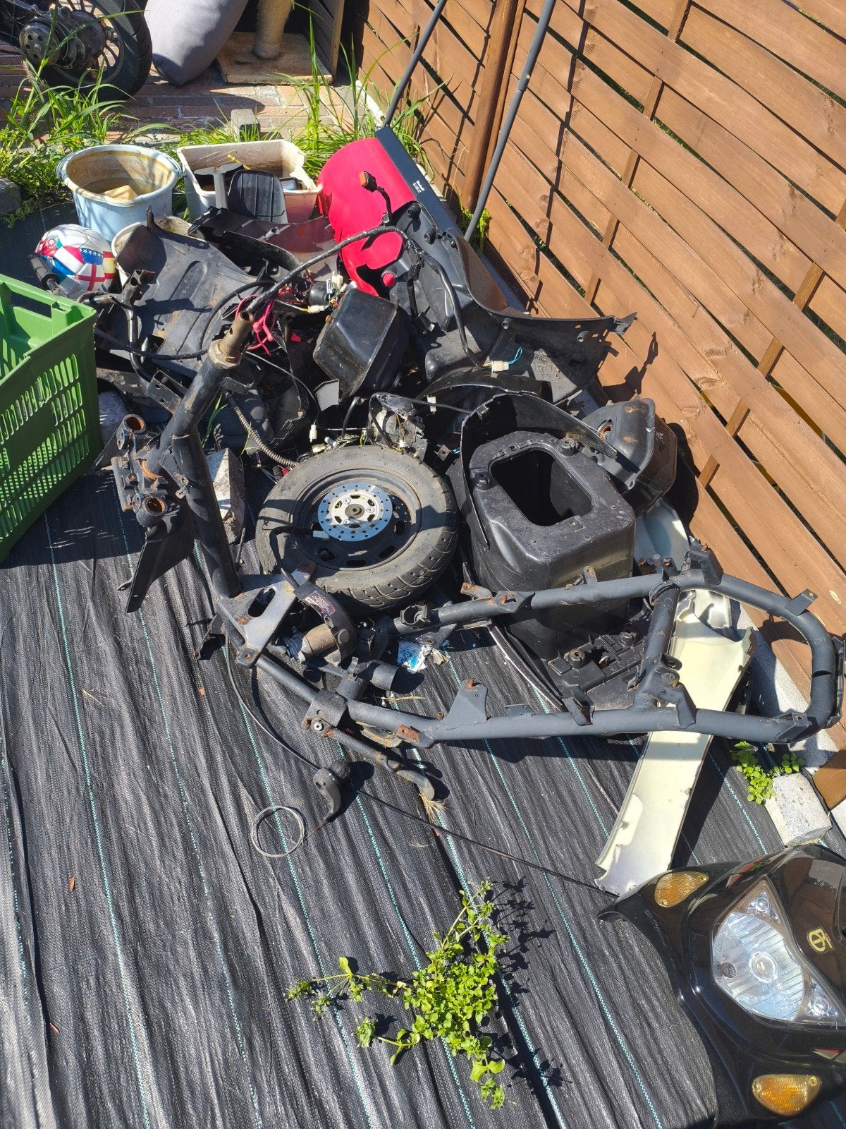 pièces de scooter, Enlèvement