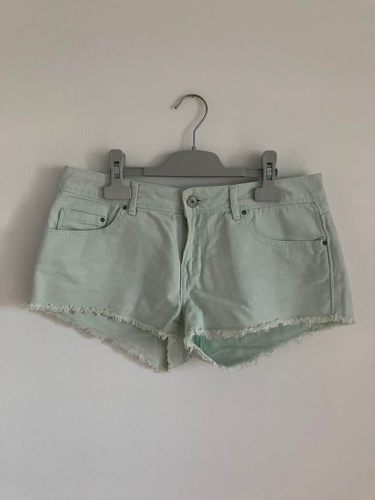 Short femme taille 38, Vêtements | Femmes, Enlèvement ou Envoi, Comme neuf