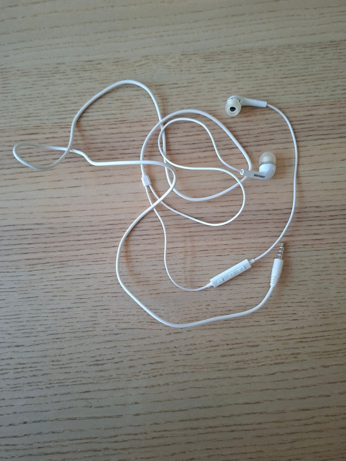 Originele samsungoortjes met knop, Ophalen of Verzenden