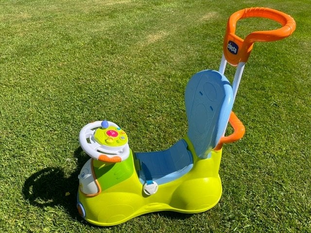 Loopauto Chicco, Kinderen en Baby's, Speelgoed | Buiten | Voertuigen en Loopfietsen, Ophalen