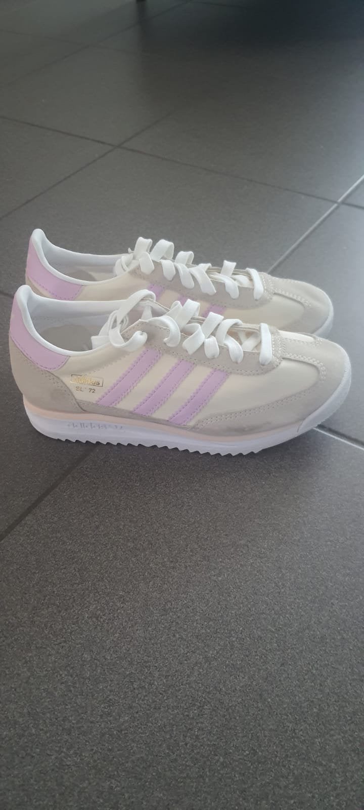 Basket, Neuf, Enlèvement ou Envoi, Chaussures de sport, Fille