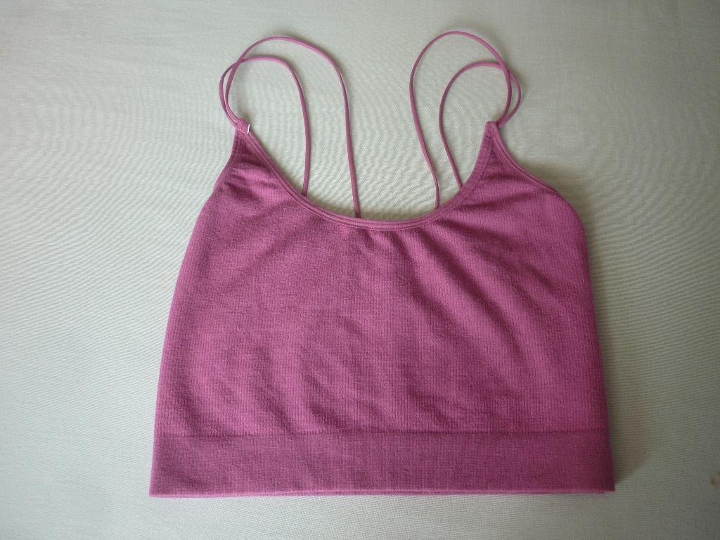 Tricot Crop Topje Urban Outfitters, Maat 38/40 (M), Overige kleuren, Nieuw, Ophalen of Verzenden