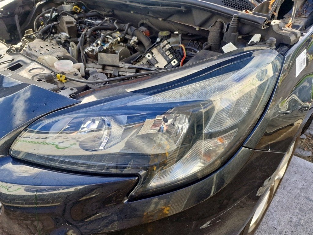 PHARE / OPTIQUE AVANT GAUCHE Opel Corsa E (01-2014/06-2019), Opel, Utilisé, Rixbecker Straße 75
59552  Lippstadt, DE, Info@forvia.com