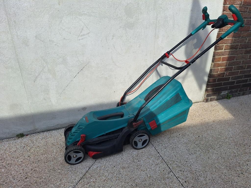 Bosch arm 34 elektrische grasmaaier, Tuin en Terras, Ophalen, Elektrische grasmaaier