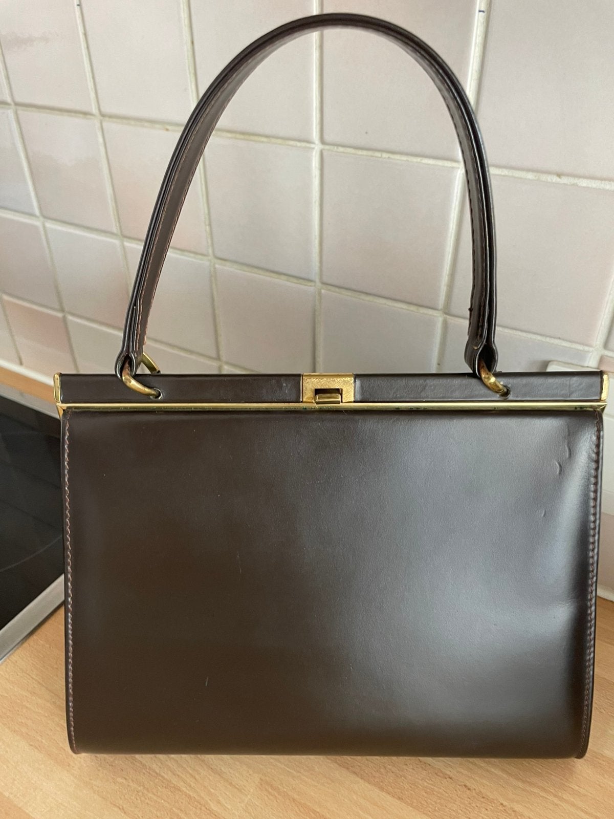 Zeer mooie vintage dames handtas, Handtassen en Accessoires, Tassen | Damestassen, Ophalen, Zo goed als nieuw, Handtas