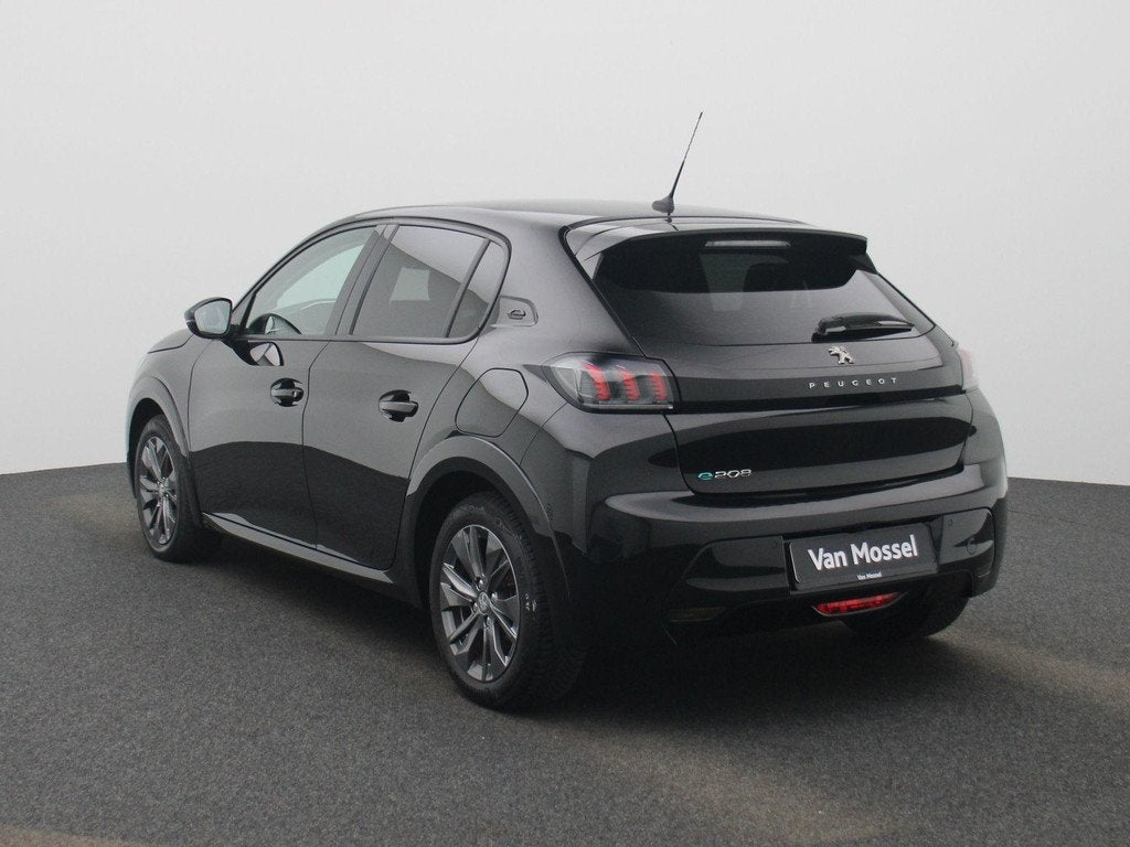 Peugeot e-208 EV Allure Pack 50 kWh CLIMATE CONTROL | NAVIGA, Gebruikt, 136 pk, Leder en Stof, 5 zetels