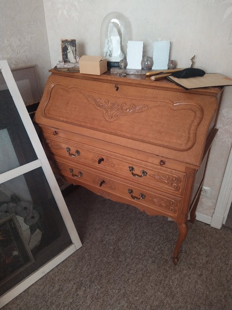 Elegante secretaire met mooi snijwerk, Huis en Inrichting, Kasten | Secretaires, Ophalen, Gebruikt