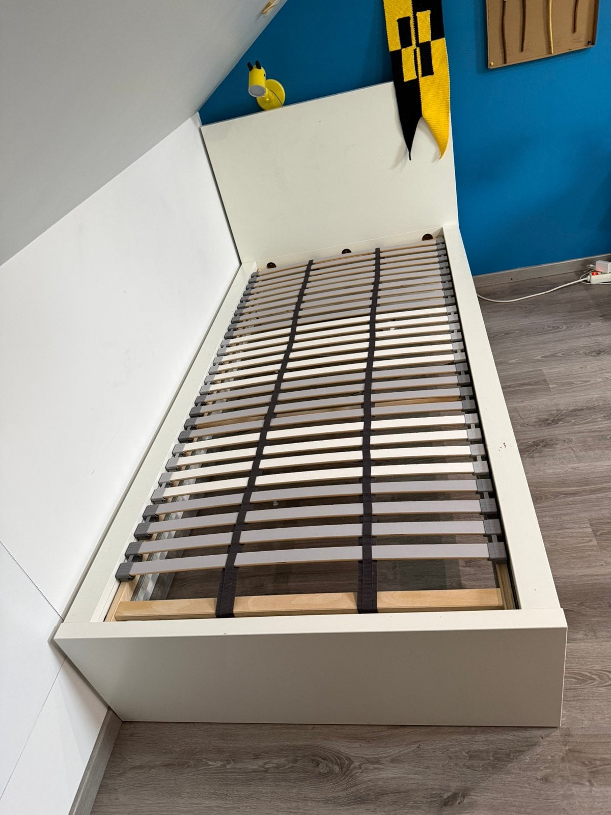 Bed Ikea Malm - 90x200 - met lattenbodem, Ophalen, Gebruikt, 90 cm, Eenpersoons