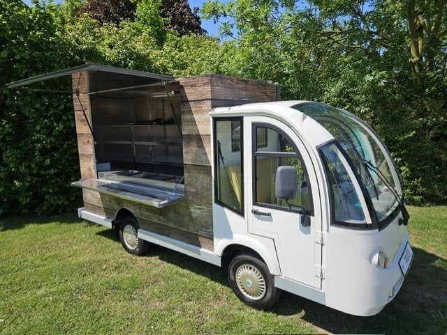 Voiture de vente électrique | Food Truck | 5750€ hors TVA, Articles professionnels, Stock & Retail | Voitures, Enlèvement