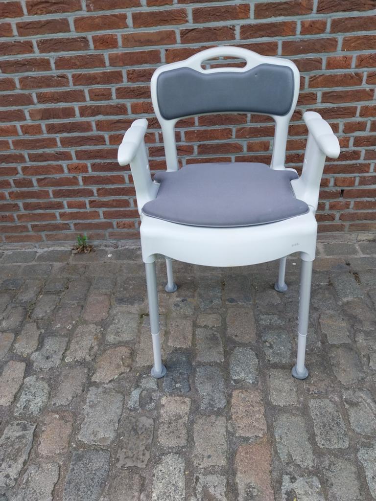 Etac douchestoel, toiletstoel, toiletverhoger, Diversen, Ophalen, Gebruikt