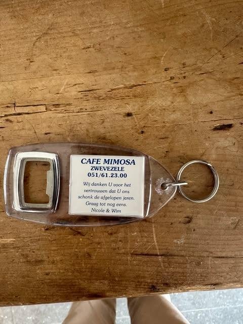 sleutelhanger opener café mimosa Zwevezele, Collections, Porte-clés, Marque, Mimosa, Info@afimo.zw, Enlèvement ou Envoi