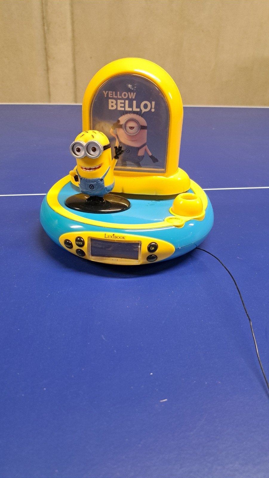 Radiowekker Minions., Ophalen of Verzenden, Gebruikt, Digitaal