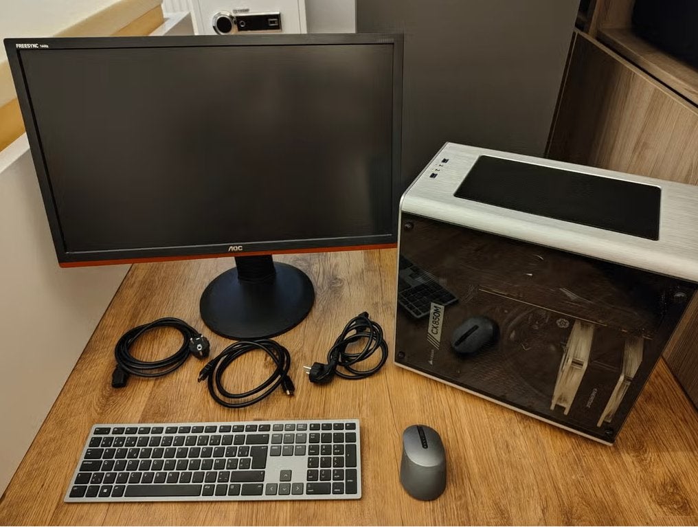 Gaming computer win 11 met watercooling, Computers en Software, Ophalen, Gebruikt, Custom game PC, Gaming