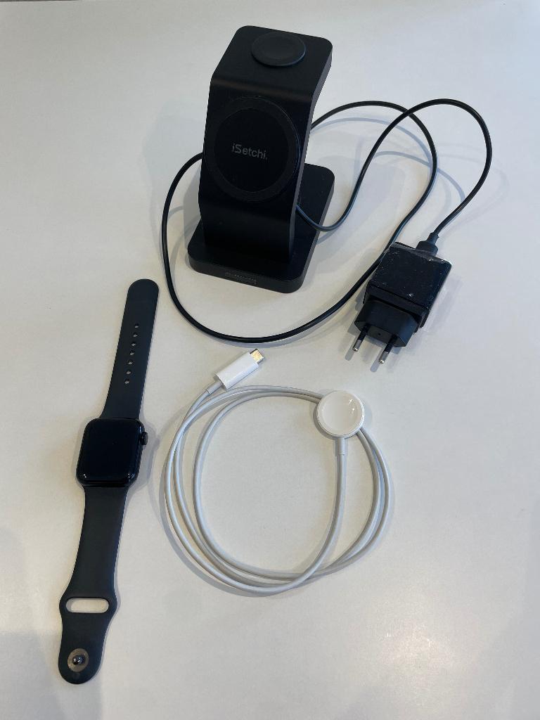 Apple Watch SE 2 (40mm GPS), Handtassen en Accessoires, Smartwatches, Ophalen, Zwart, Apple Watch, IOS