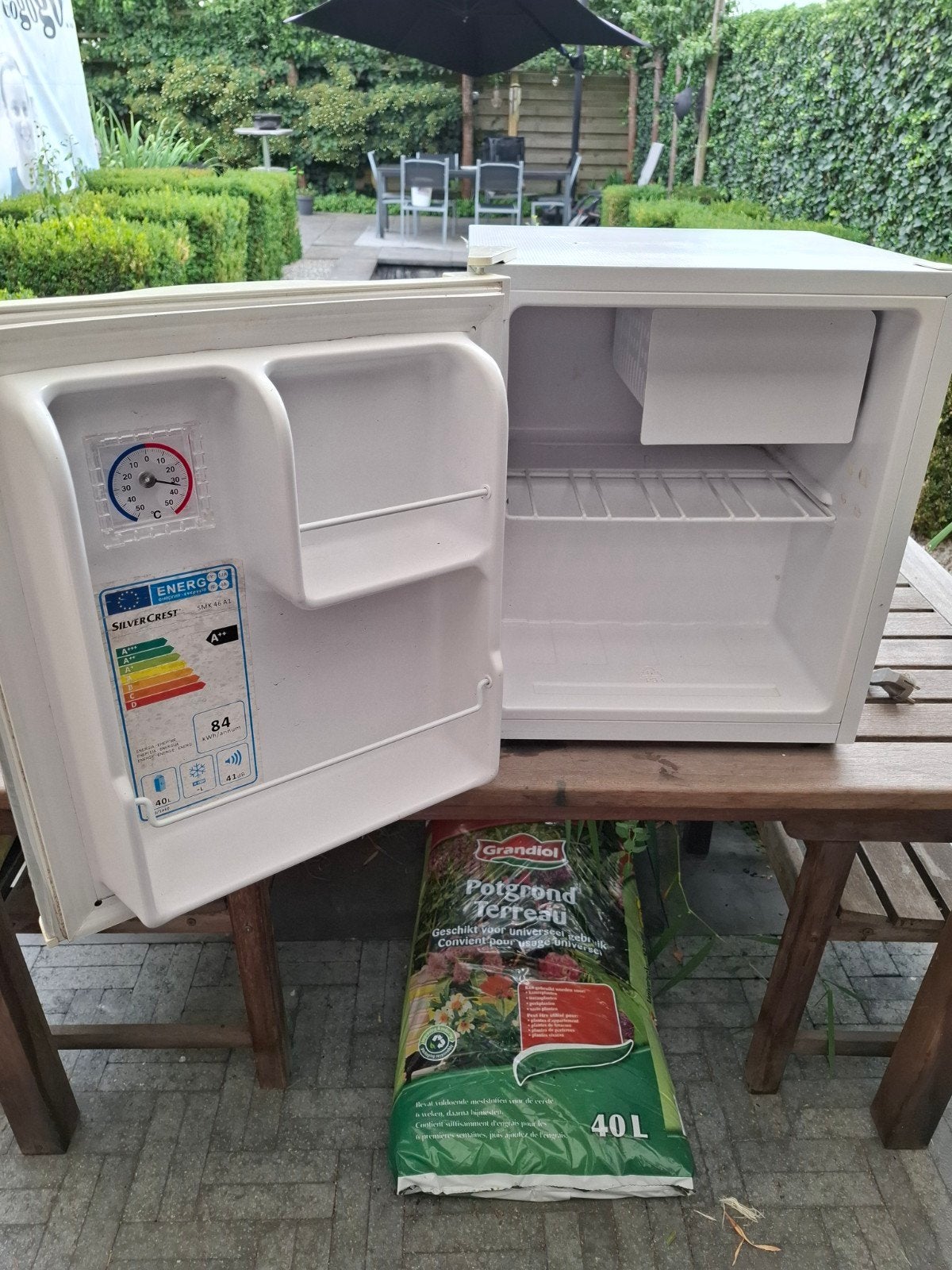koelkast 220 volt frigo 50l, Elektronische apparatuur, Koelkasten en IJskasten, Gebruikt, Ophalen of Verzenden, Minder dan 75 liter