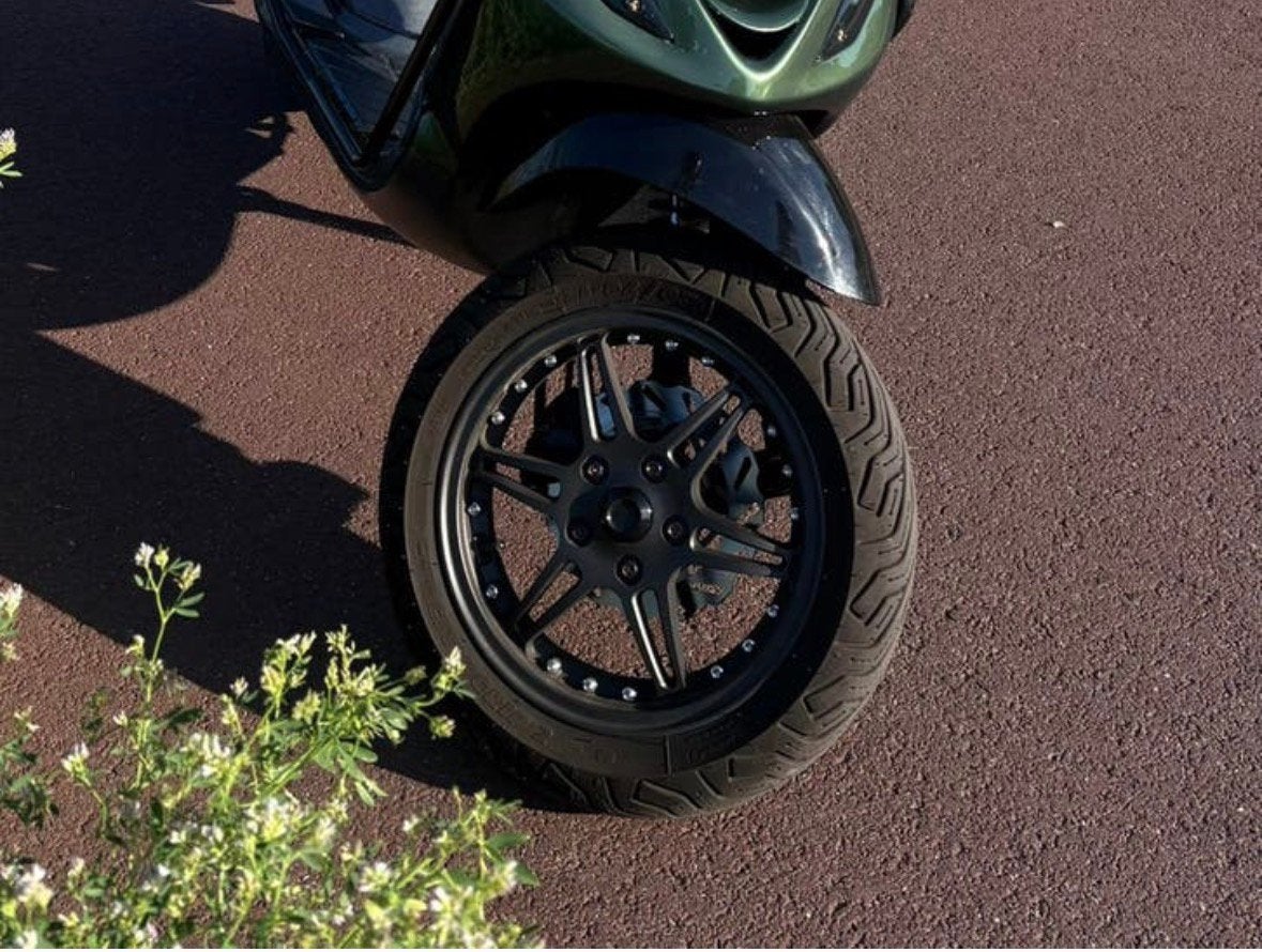 Custom Aplus vespa/zip velgenset met banden, Ophalen
