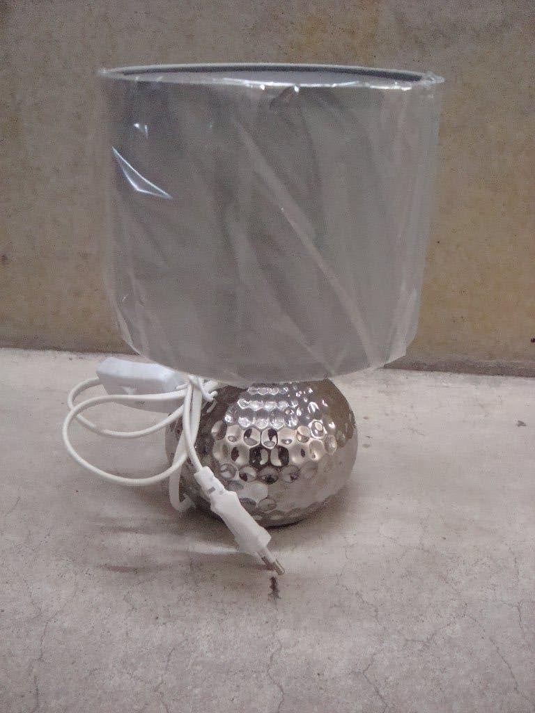 New lampe à poser grise, Maison & Meubles, Neuf, 25 cm, Enlèvement, Gris