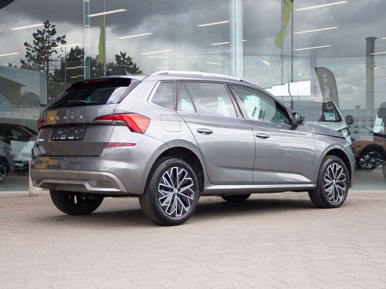 Skoda Kamiq STYLE 1.0 TSI DSG7 116PK, Auto's, Skoda, 4 cilinders, Bedrijf, 5 deurs, Kamiq