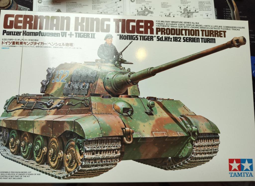 King Tiger,   konings Tiger 1/35 nieuw + af te werken Sherma, Hobby en Vrije tijd, Modelbouw | Auto's en Voertuigen, Tank, 1:32 tot 1:50