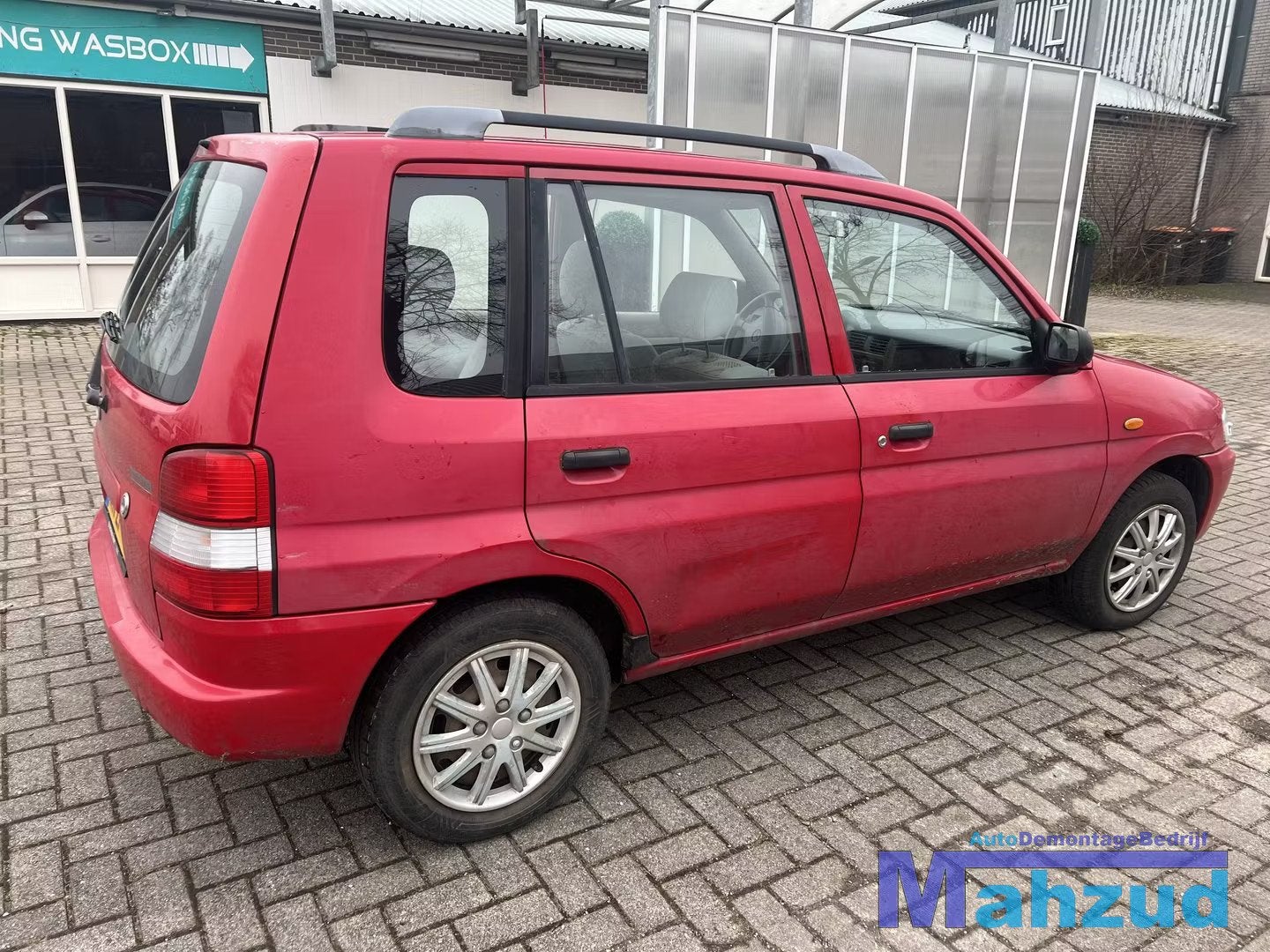 MAZDA DEMIO rechts spiegel 1996-2003, Auto-onderdelen, Gebruikt, Shinchi, Fuchu-Cho 3-1
730-8670  Hiroshima, Mazda Motor Corporation