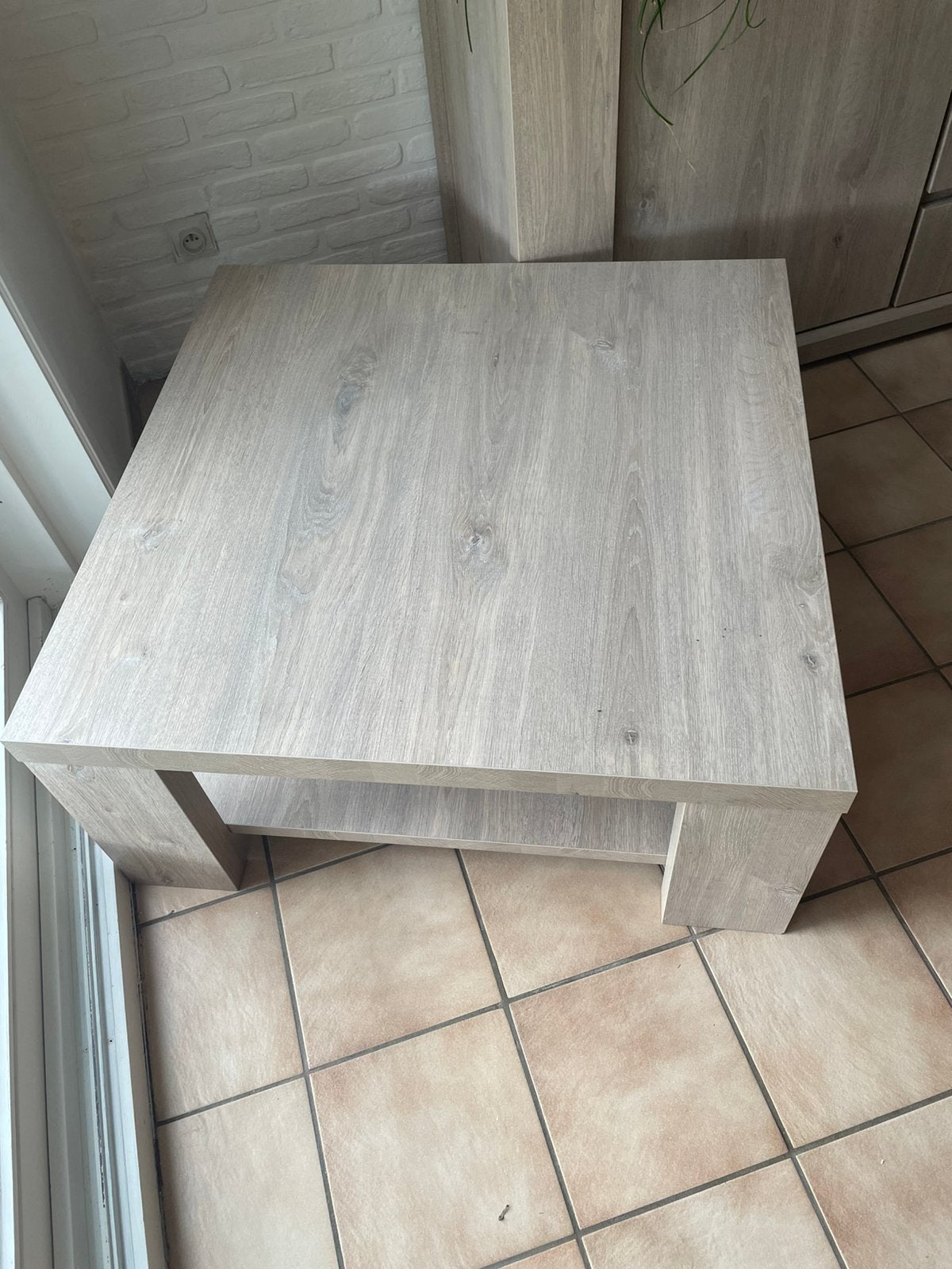 Salontafel, Ophalen