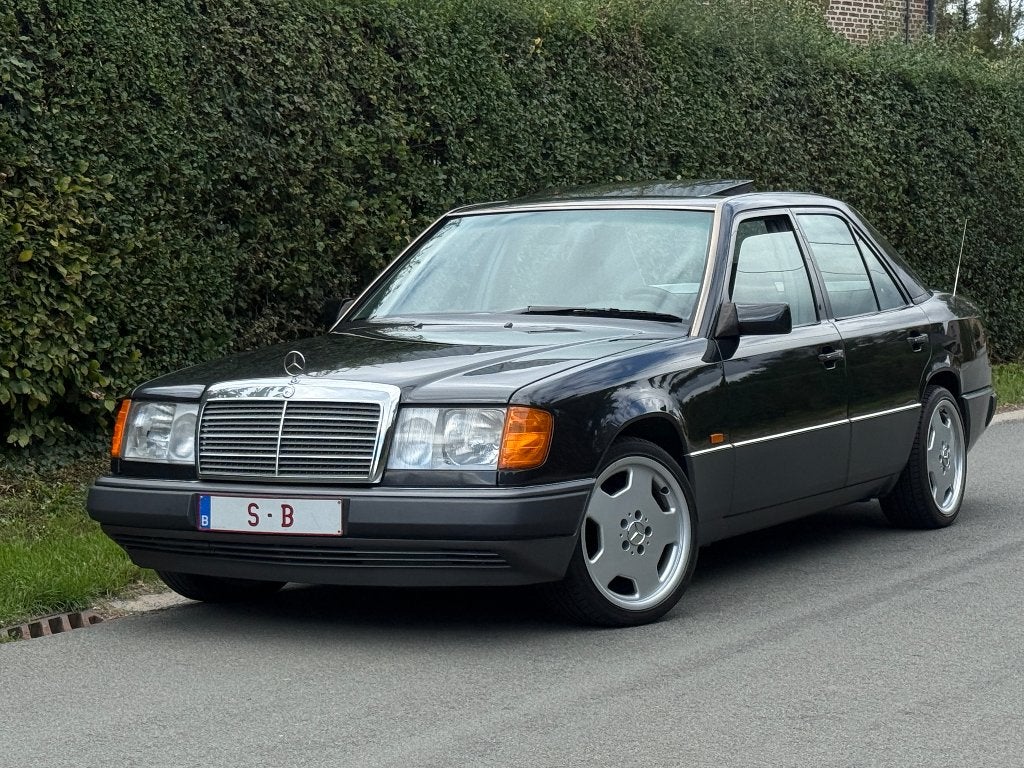 W124 300D Mercedes-Benz 3.0 Diesel - 1991 - Mooie Staat, Autos, Argent ou Gris, Achat, Entreprise, Boîte manuelle