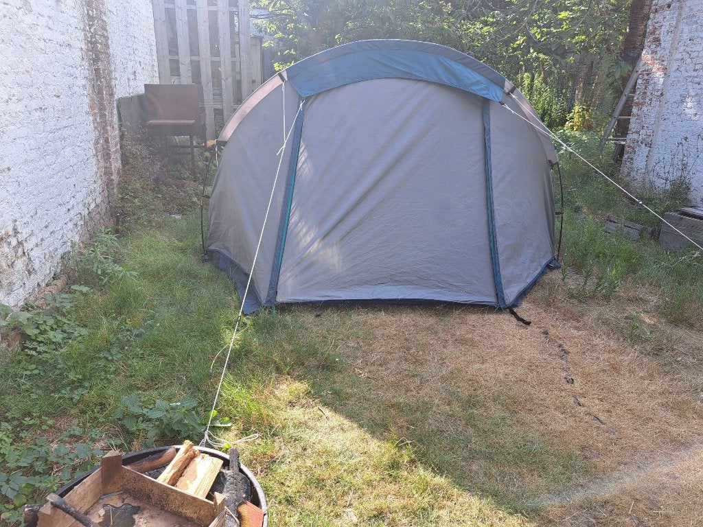 Tent, Tuin, Aan meer of rivier, Landelijk