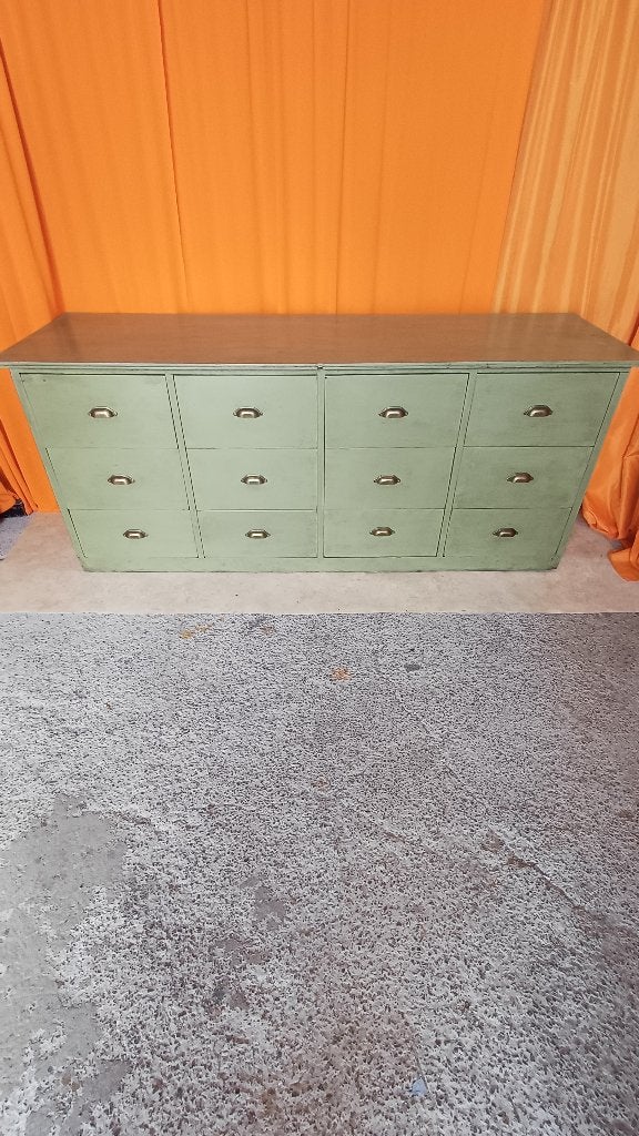 Kast grote laden Ambachtelijk meubilair werkplaatsmeubilair, Antiek en Kunst, Curiosa en Brocante, Ophalen