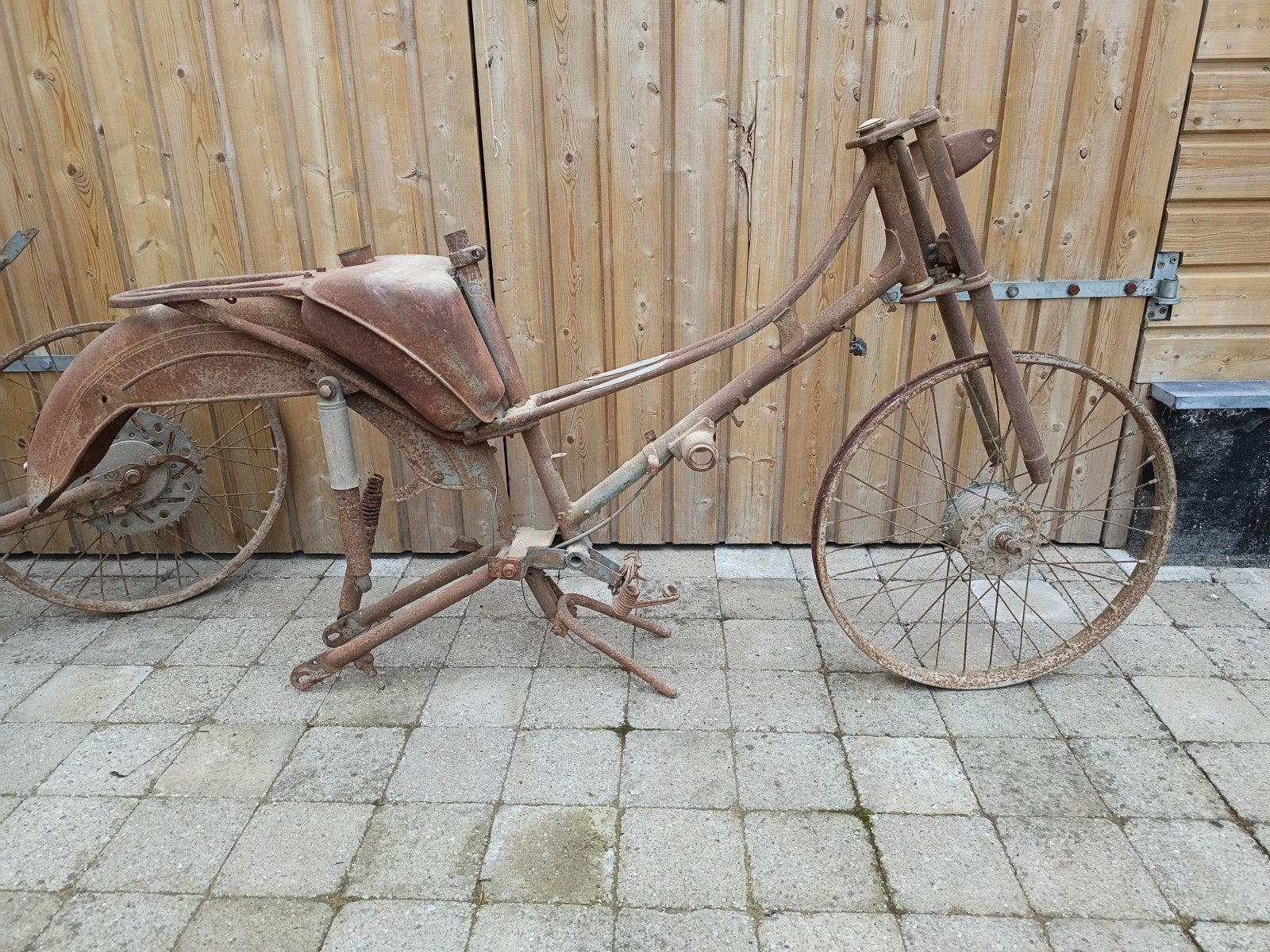 mobylette av45, Fietsen en Brommers, Ophalen