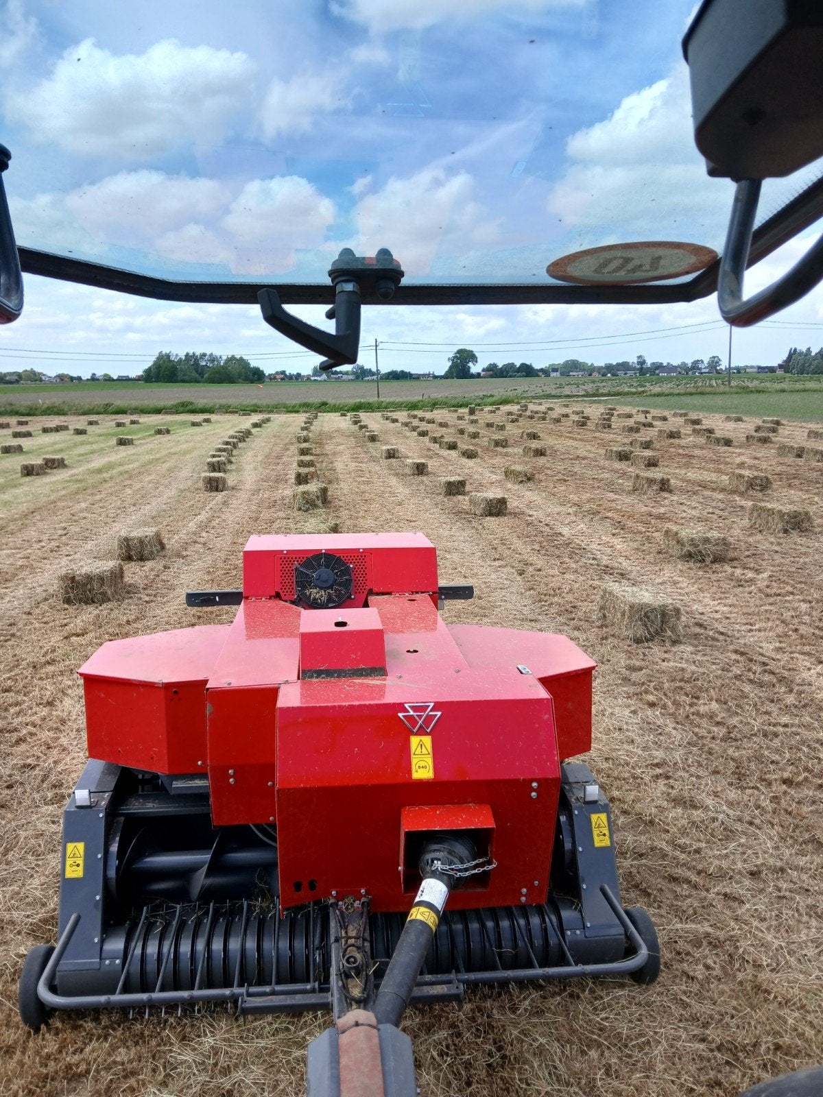 GEZOCHT grasland om te hooien, Zakelijke goederen, Landbouw | Onroerend goed, Ophalen