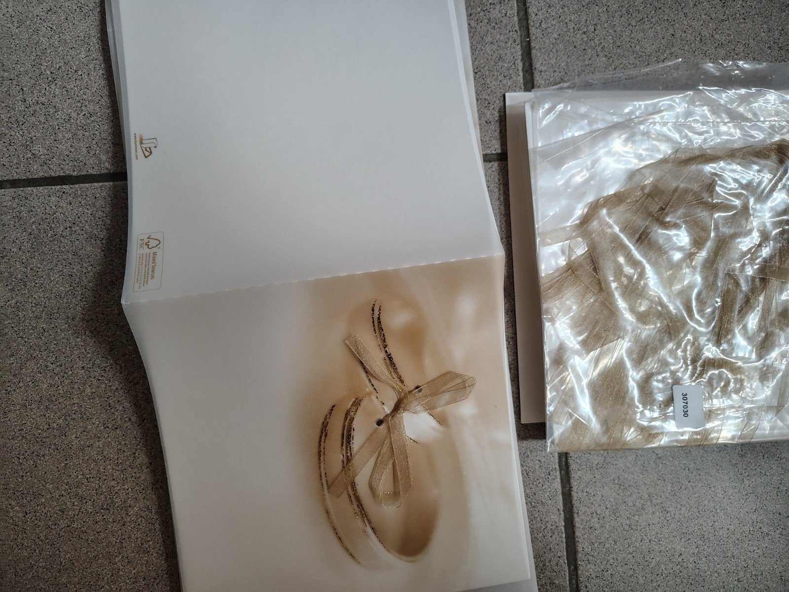 Gloednieuwe trouwkaart 25 stuks voor 25€, Ophalen