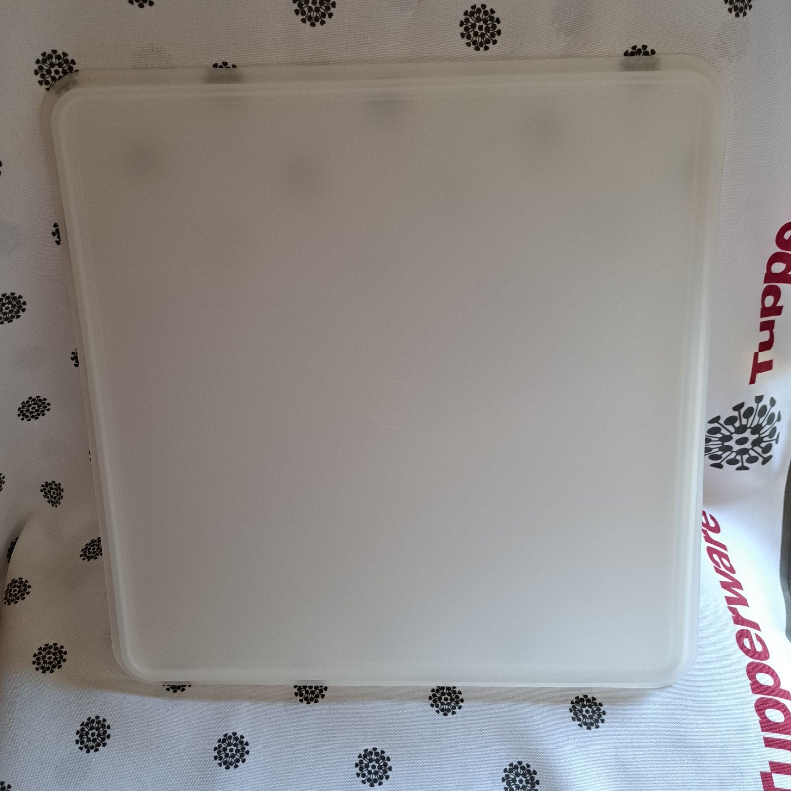 Nieuw tupperware deksel voor wafeldoos XL/10L, Maison & Meubles, Cuisine| Tupperware, Enlèvement ou Envoi, Neuf