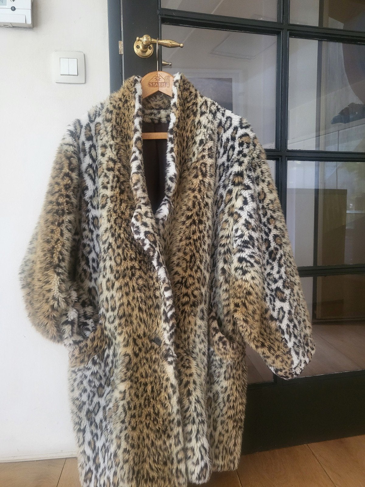 manteau fausse fourrure, Vêtements | Femmes, Vestes | Hiver, Enlèvement