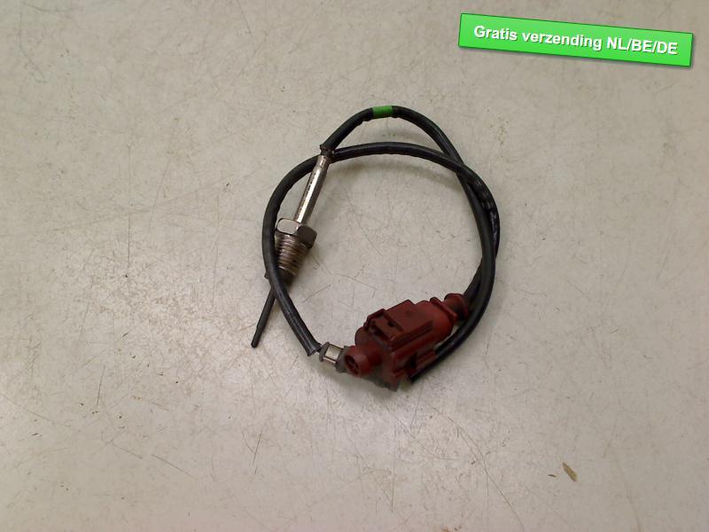 CAPTEUR TEMPERATURE ECHAPPEMENT CC (358) (03L904088CJ), Utilisé, De Bloemendaal 21 21
5221 EB  'S HERTOGENBOSCH, NL, Info@123Parts.nl