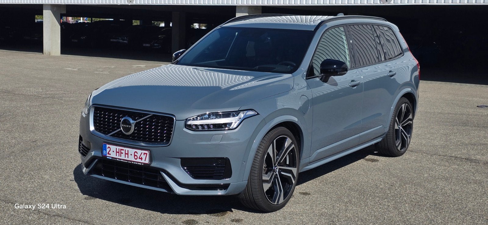 Volvo xc90 R Designe  Plugin Hibride 400 pk, Phares entièrement LED, 7 places, Autres couleurs, Noir