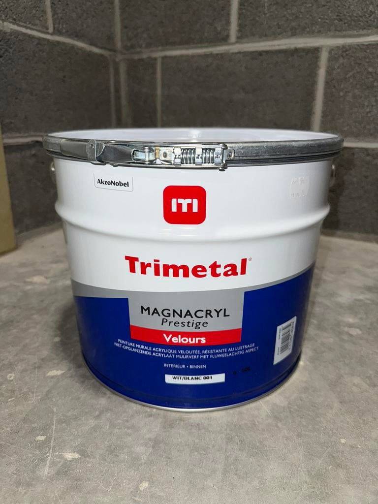Trimetal-verf, Doe-het-zelf en Bouw, Ophalen, Zo goed als nieuw, Wit, Verf