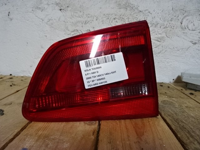 ACHTERLICHT RECHTS ACHTERKLEP Touran (1T3) (2TZ01046902), Gebruikt, Volkswagen, Volkswagen AG, Kundenbetreuung@volkswagen.de
