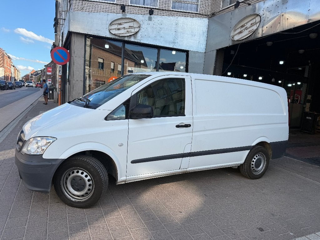Mercedes Vito 116cdi 163pk Airco uit het jaar 2013, Auto's, Stof, Wit, Mercedes-Benz, Bedrijf