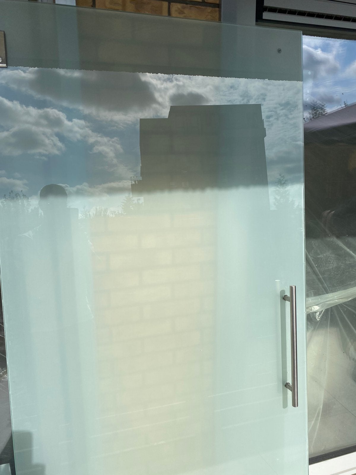 Glazen deur melkglas 93x201cm incl. scharnieren en deurgreep, Ophalen, Zo goed als nieuw