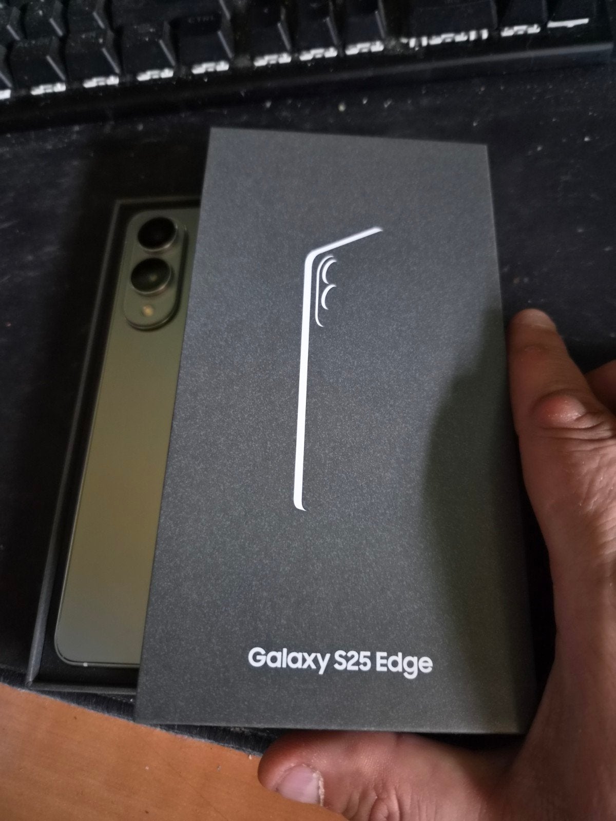 Samsung S25 edge, Télécoms, Téléphonie mobile | Samsung, Neuf, Autres modèles, 10 mégapixels ou plus, Enlèvement ou Envoi