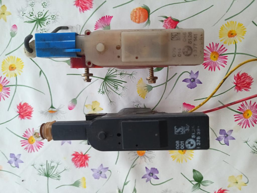 BMW E30 actuatoren centrale vergrendeling, Ophalen