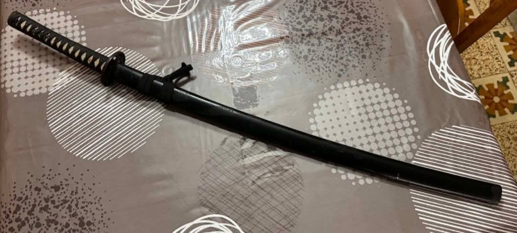 Katana japonais, Enlèvement