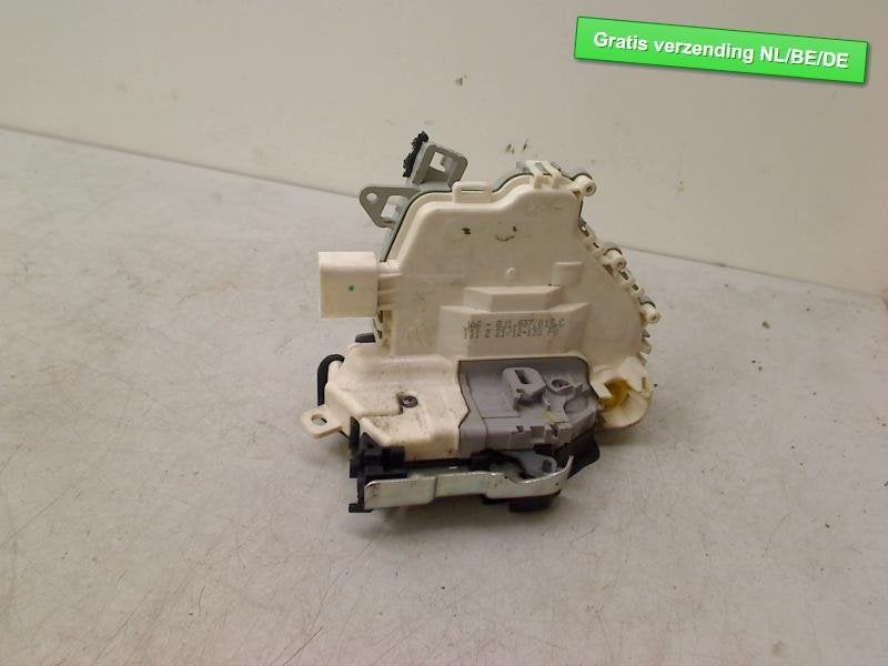 PORTIERSLOT LINKS VOOR Audi A1 Sportback (8XA / 8XF), Gebruikt, Dhr. R. de Gouw, Voor, Audi